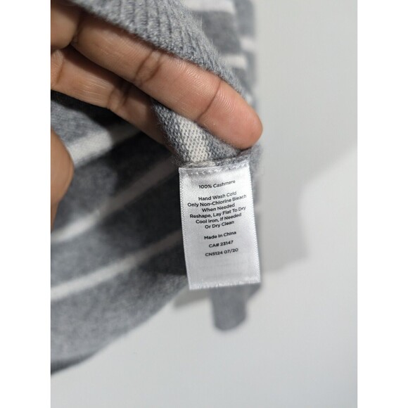 Talbots Sweater Women Sz Petite M Grey Striped 100% Cashmere Crew Neck Pullover - Picture 7 of 8